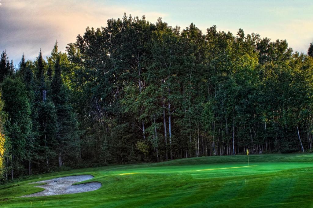 برينس ألبرت Elk Ridge Resort المظهر الخارجي الصورة