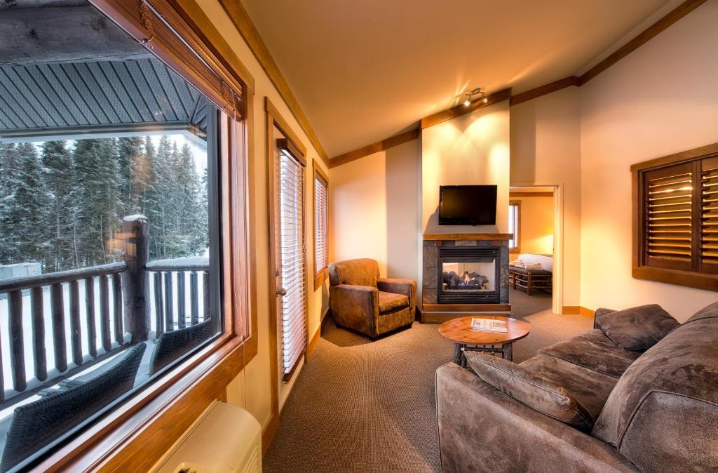 برينس ألبرت Elk Ridge Resort المظهر الخارجي الصورة